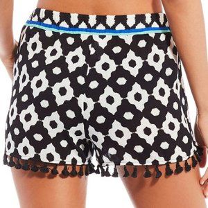 Trina Turk ONYX Ikat Cover Up Shorts Size S NWT